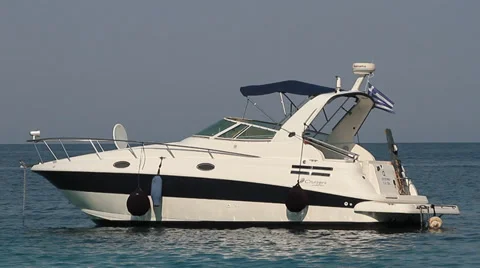 Small yacht Video stock 30709164