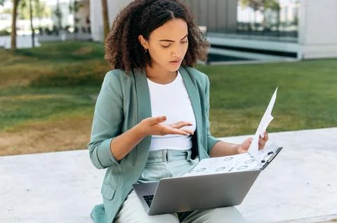 Smart focused clever young mixed race business woman, hispanic or brazilian 스톡 사진