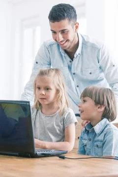 Smart girl programming on laptop Stock-Fotos