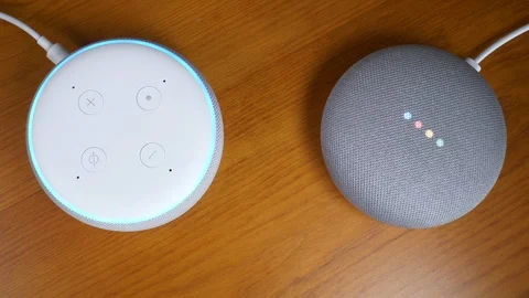 Smart Home Voice Controlled Gadgets Are Waking Up Video stock 110985168