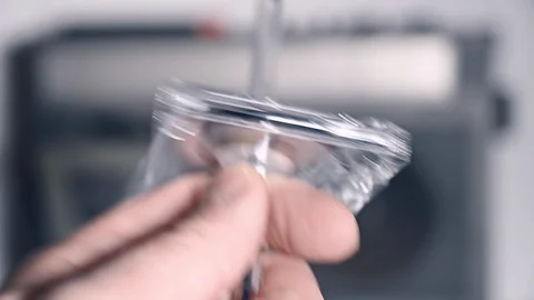 Smart solution of manually rewind a vintage cassette tape with a pen Video stock 126113476