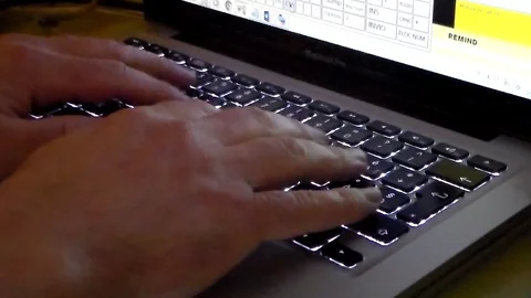 Smart Working At Home, Working From Home, Using Laptop Typing 库存影片 128497781