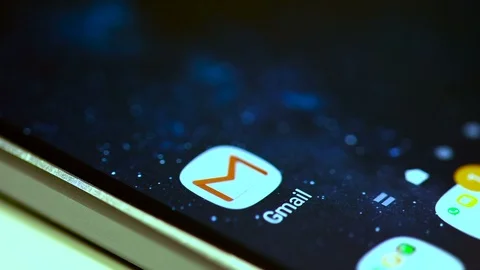 Smarthphone App Gmail 動画素材 104924664