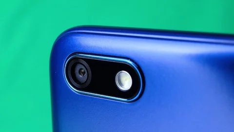 Smartphone camera and flashlight on the chromakey Stock Footage 111871699