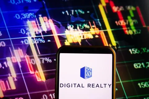 Smartphone displaying logo of Digital Realty Stock Photos