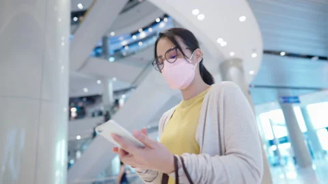 Smartphone Video stock 164186289