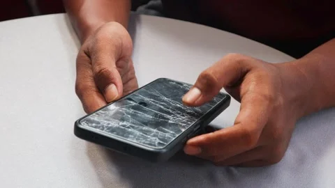 Smartphone Stock-Footage 333103661