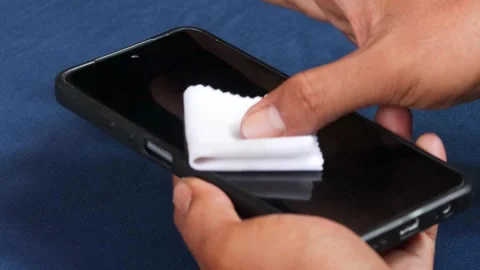 Smartphone Stock-Footage 333163147