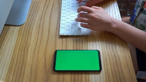 Smartphone with green screen. Stock Footage 108787154