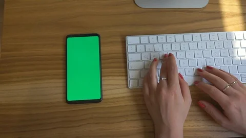 Smartphone with green screen. Stock Footage 108787476