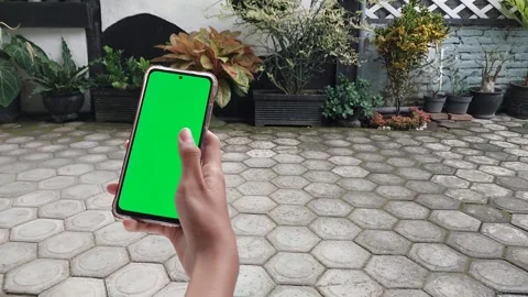 Smartphone With Green Screen Video stock 302834178