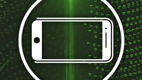 Smartphone icon inside circle over green binary code animation 库存影片 313369961