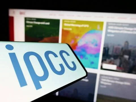 Smartphone with logo of Intergovernmental Panel on Climate Change (IPCC) o... Stock Photos