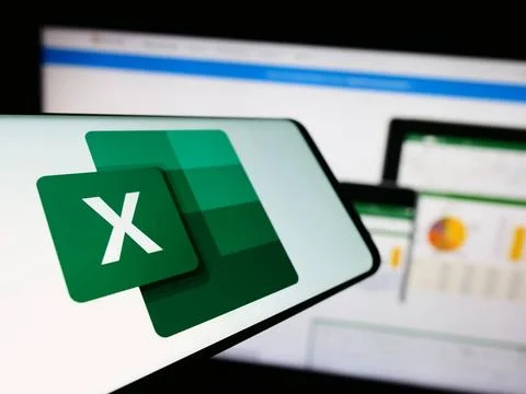  Smartphone with logo of spreadsheet editor Microsoft Excel on screen in f... Stock Photos