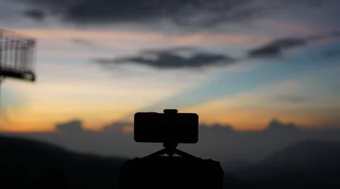 A smartphone in the middle taking a timelapse Foto stock
