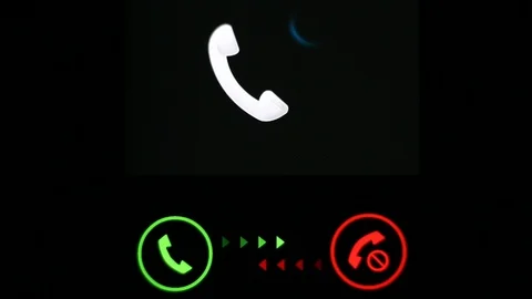 Smartphone receives a call 스톡 동영상 126357176