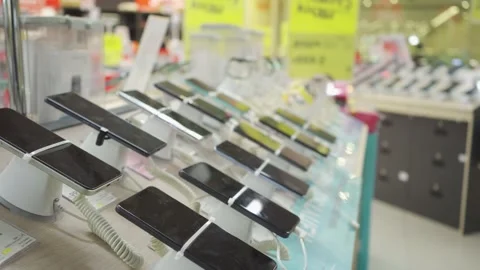 Smartphone showcase in a retail environment Stock Footage 305974787