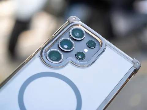 Smartphone techniques urban setting tutorial content modern environment clo.. Stock Photos