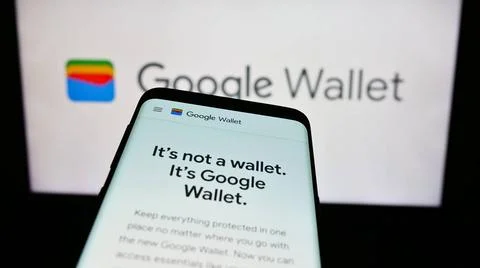  Smartphone with website of digital wallet application Google Wallet on sc... 写真素材