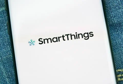 SmartThings mobile app on Samsung s8. Stock Photos