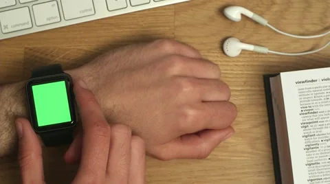 Smartwatch greenscreen Stock Footage 63373930