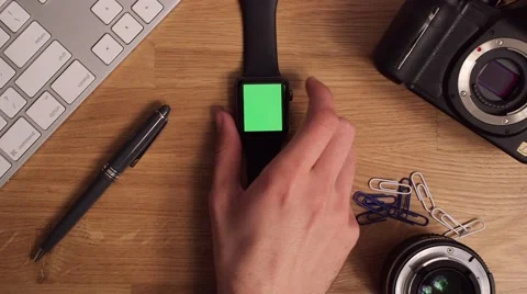 Smartwatch,greenscreen, table Stock Footage 63391522