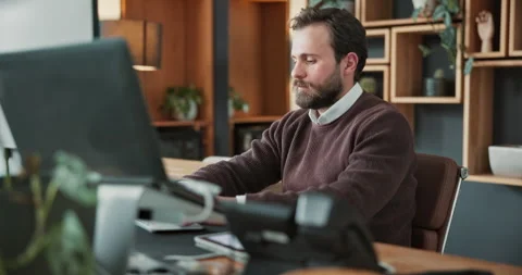 Smile, man and reading on computer in office for market timing, trade execution Stock-Footage 341559871