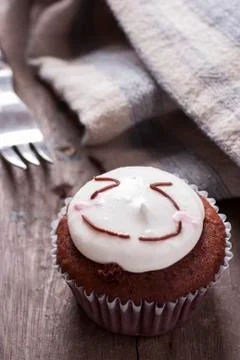 Smiley face cup cake Foto stock