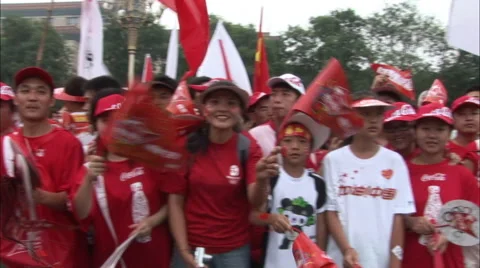 Smiling crowd, Beijing Olympics, China Stock Footage 57401568