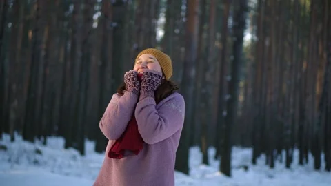 Smiling girl in winter forest Stock Footage 174222380