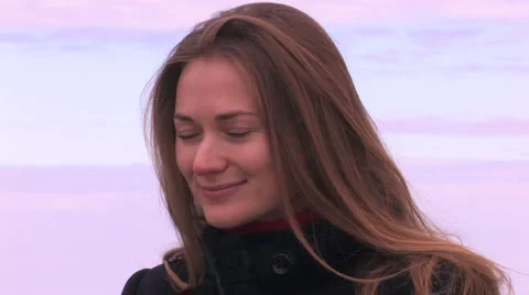 Smiling Pretty young lady Stock-Footage 959632