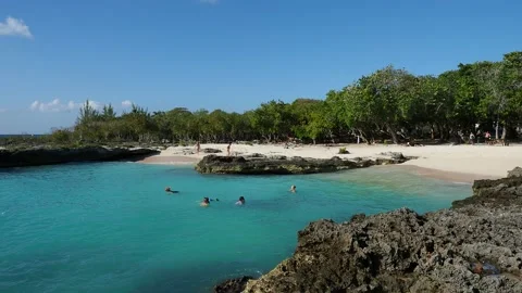 Smith Cove Beach, George Town, Grand Cayman, Cayman Islands Stock Footage 129615068