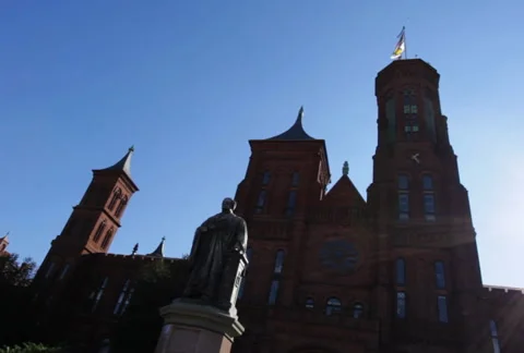 Smithsonian 02 SD Stock Footage 955154