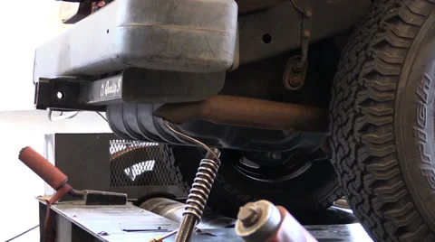 Smog check, emissions control station 스톡 동영상 34297966