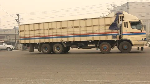 Smog obstructs human visibility Stock Footage 244515006