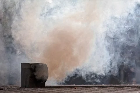 Smoke from the chimney Foto stock gratuite