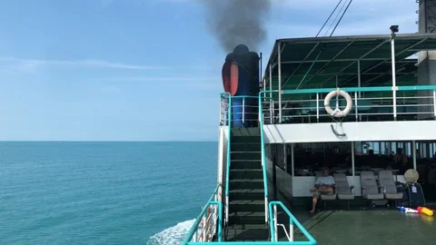 Smoke comes from the ferry pipe. Vídeos de archivo 107075558