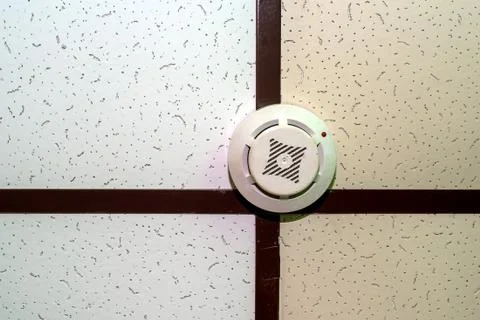 Smoke detector on a ceiling Foto stock