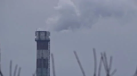 Smoke from  a factory pipe Video stock 46828134