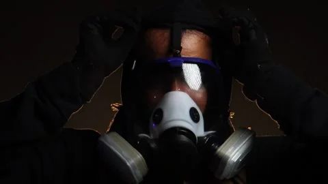 The smoke generated by toxic substances is harmful to human beings Видео 221083104
