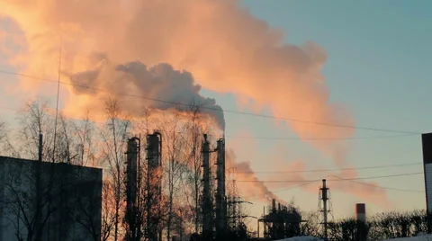 Smoke from large pipes at dawn, accelerated (1) 库存影片 48631761