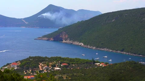 Smoke Mountain Forest Fire Stock Footage 210385404