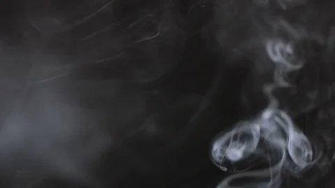 Smoke slowly floating through space Stock-Footage 71368132