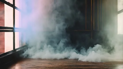 Smoke spreading quickly towards the windows inside the building. 動画素材 273954605