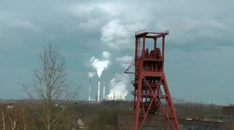 Smoke stack Stock Footage 943620
