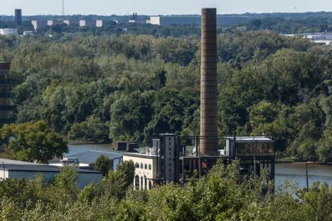 Smoke Stack on River 스톡 사진