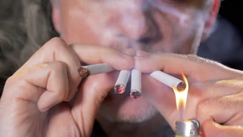 Smoker maniac  Stock-Footage 194864730