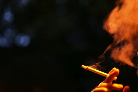 Smoking cigarette Foto stock