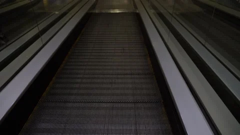 Smooth escalator without people Stock Footage 156533131