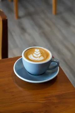 A smooth espresso-based drink blended with steamed milk Stock-Fotos